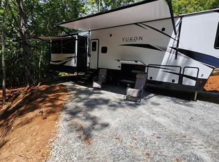 45 Bear Claw Rdg, Franklin, NC 28734