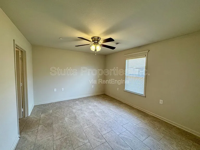 101 Turnrow #403 — Photo 11