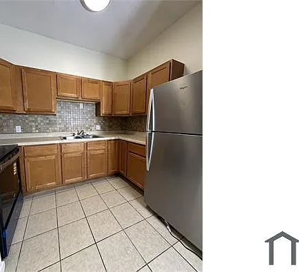 2 bed, 1000 sqft, $1,350 — Photo 3