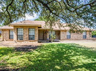 227 Prairie Creek Rd, Red Oak, TX 75154
