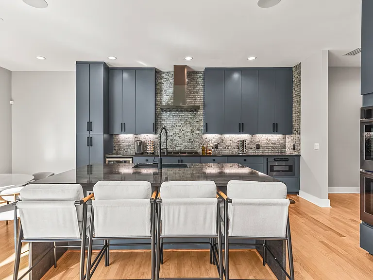 W Northway Ln — Photo 10