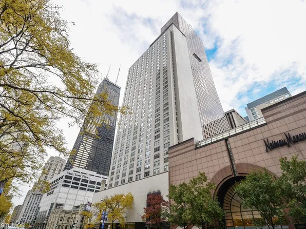 777 N Michigan Ave APT 2404, Chicago, IL 60611