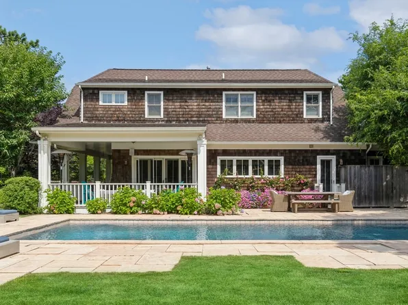 23 Devon Rd, Amagansett, NY 11930
