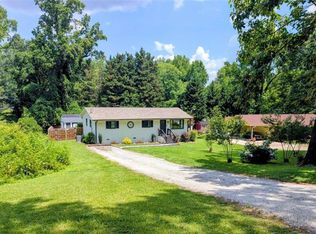 314 Spring St, Toccoa, GA 30577