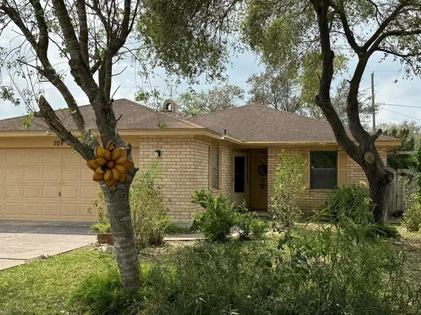 208 E 8th St, Los Fresnos, TX 78566