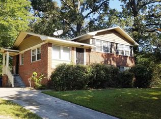 395 Dartmouth Dr SW, Atlanta, GA