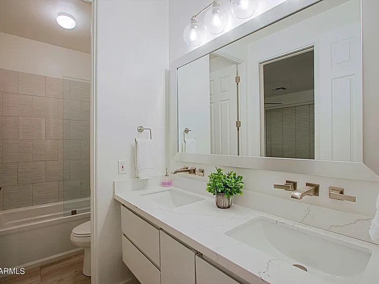 11239 E Southwind Ln — Photo 49