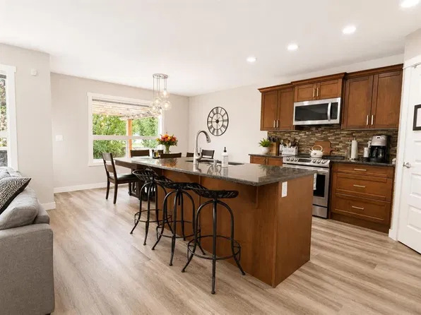 474 N Williamstown Grn NW, Airdrie, AB T4B 0T2