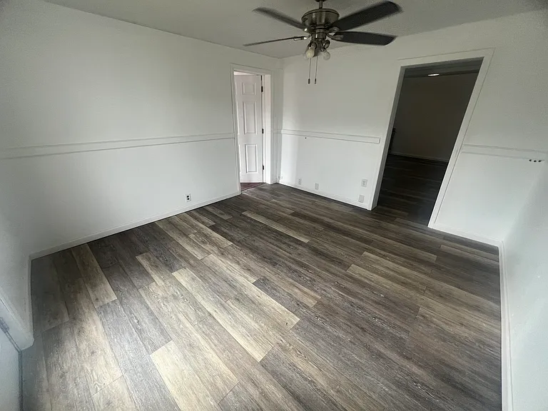 1307 Roy Ave #2 — Photo 11