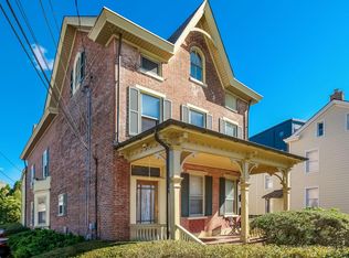 285 N Main St, Doylestown, PA 18901