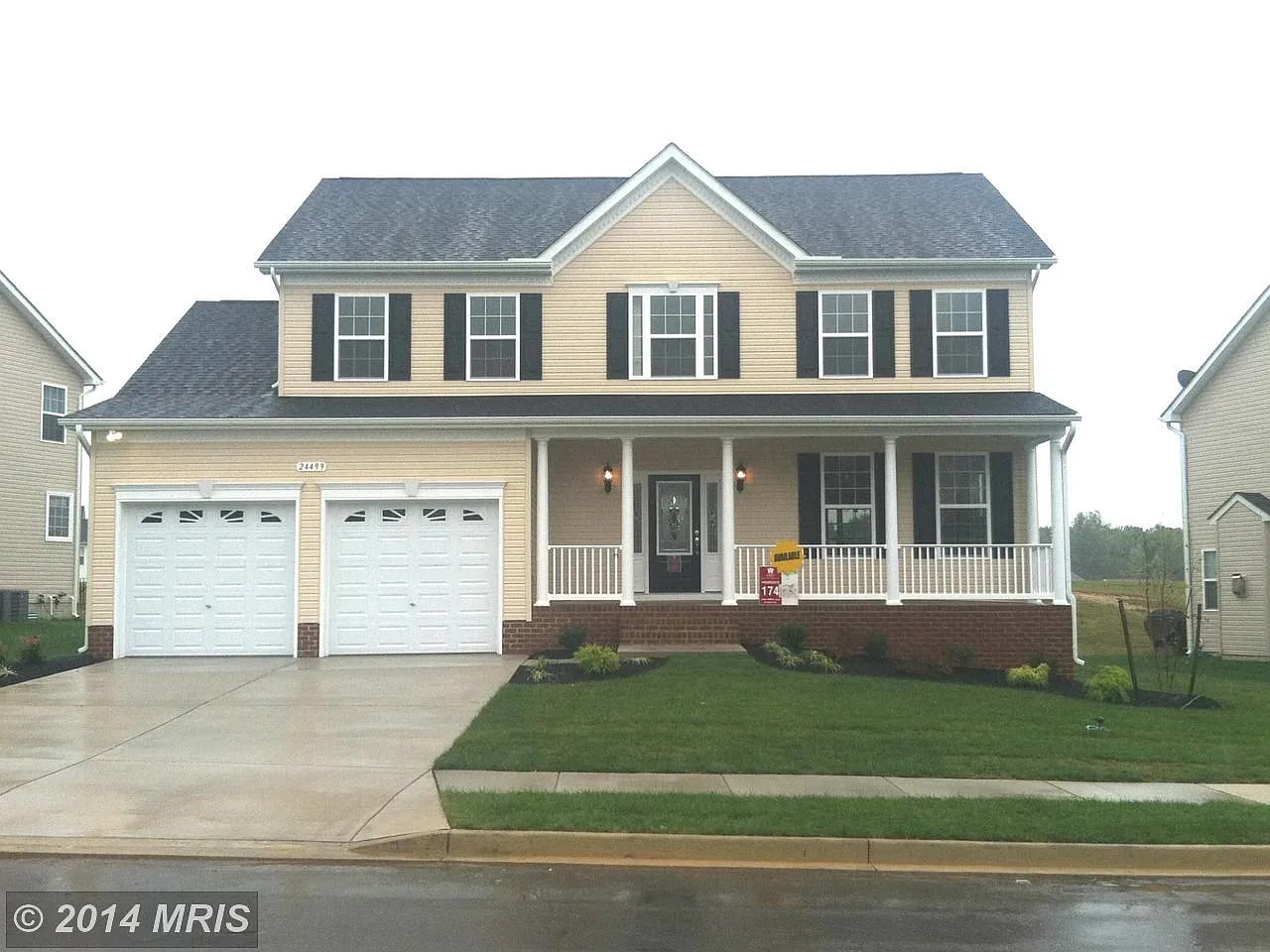 24499 Broad Creek Dr photo 1