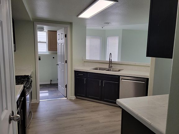 4th image of 12917 Leesburg Rd