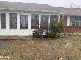 37D Cambridge Court, Lakewood, NJ 08701