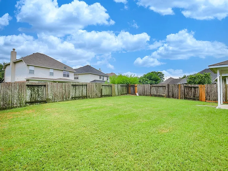 20903 Hamlet Ridge Ln — Photo 29