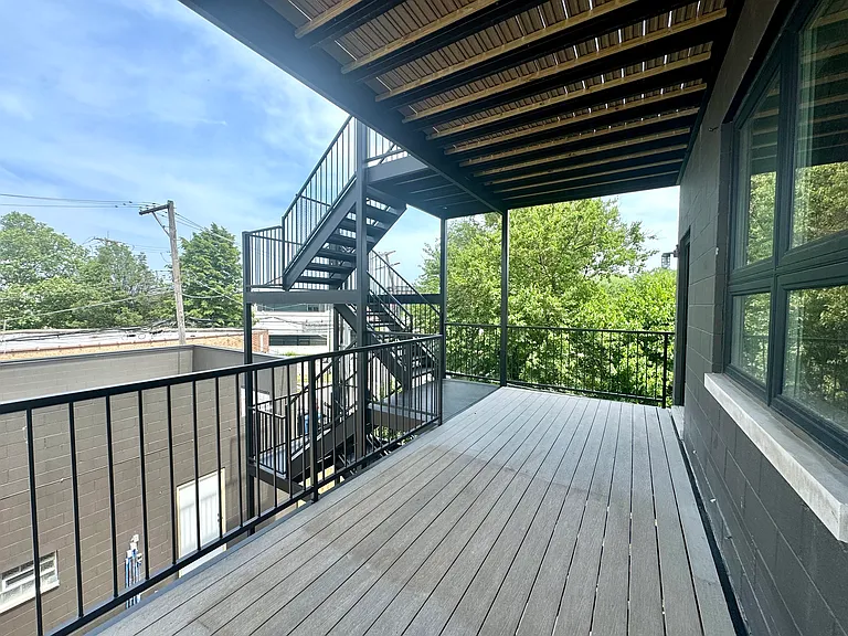 2917 N Elston Ave #2 — Photo 8