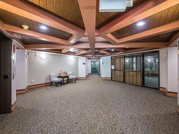 2nd image of 3440 Golfview Dr Unit 305