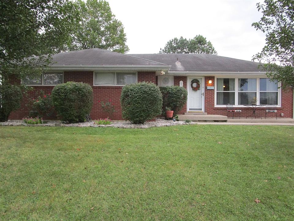 1st image of 341 Whippoorwill Ln