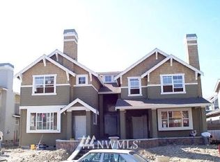 6218 189th NE #102, Redmond, WA