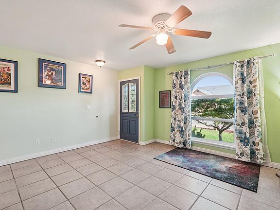 3rd image of 1256 Northridge Dr
