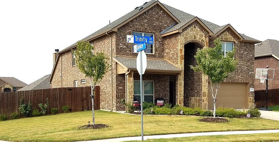 1st image of 2100 Trinity Ln