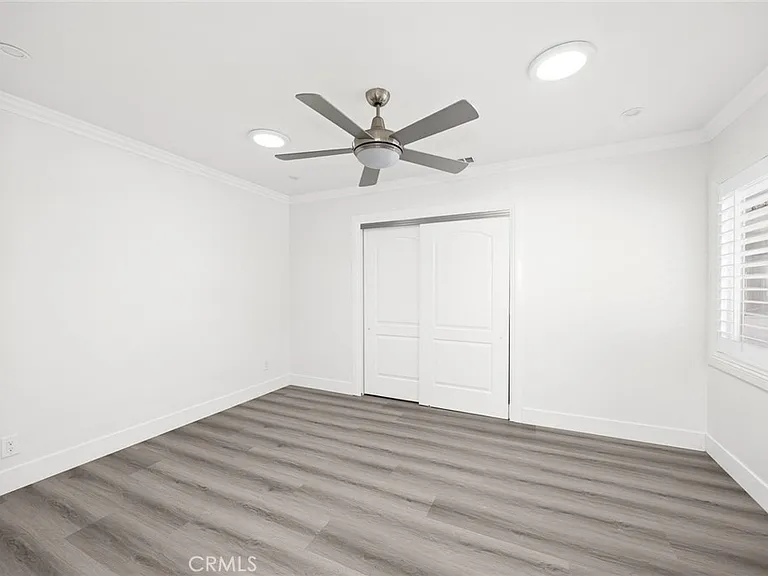 647 W Montecito Ave — Photo 14