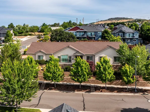 4231 Evening Ridge Ter, Medford, OR 97504