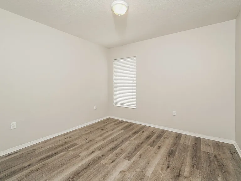 5122 Garberia Ave — Photo 11