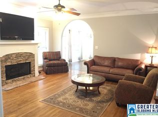 1012 Stoneykirk Rd, Pelham, AL 35124