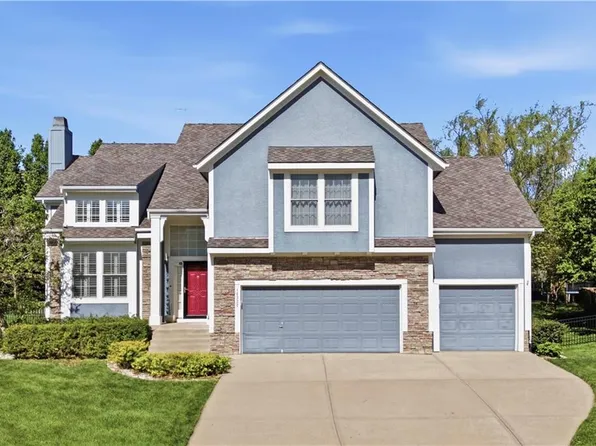 14322 Reeder St, Overland Park, KS 66221