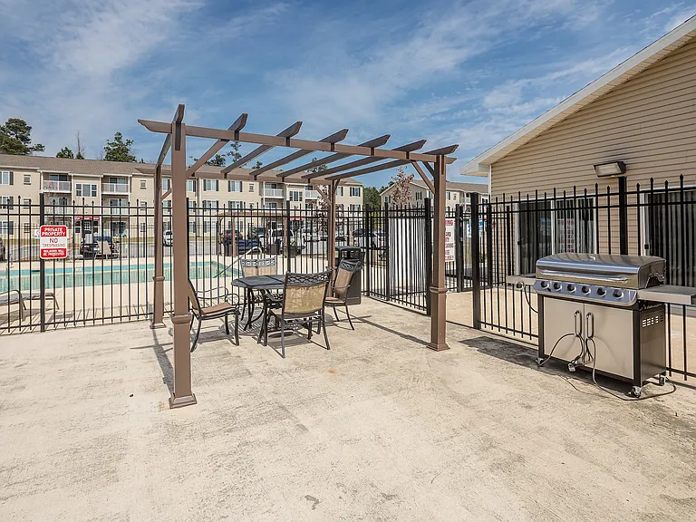 203 Williamsburg Dr — Photo 21