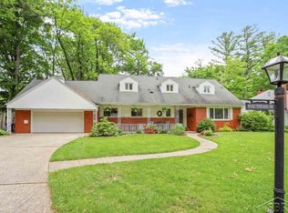 4680 Ashland Dr, Saginaw, MI