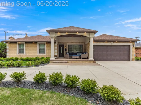 2051 N Gulley Rd, Dearborn Heights, MI 48127