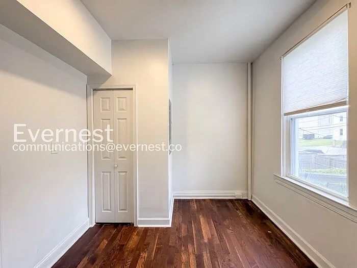 2444 Callow Ave #B — Photo 12