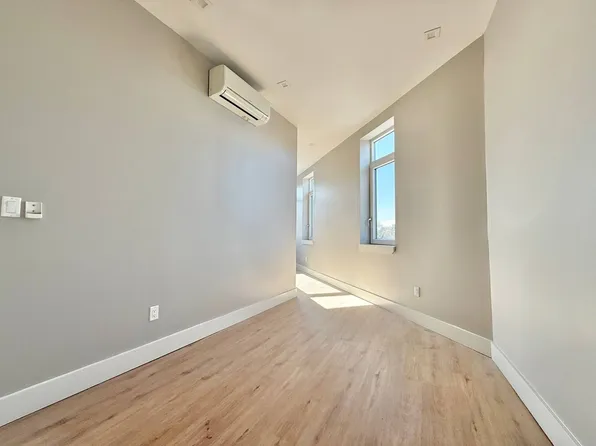 1132 Broadway image 4 of 8