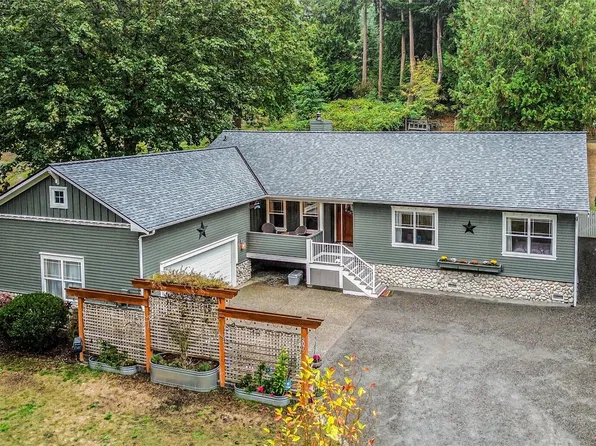 2077 Wagner Road, Camano Island, WA 98282