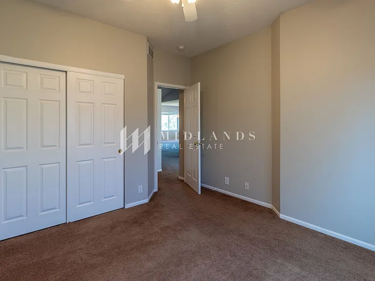 1007 Woodview Dr — Photo 16