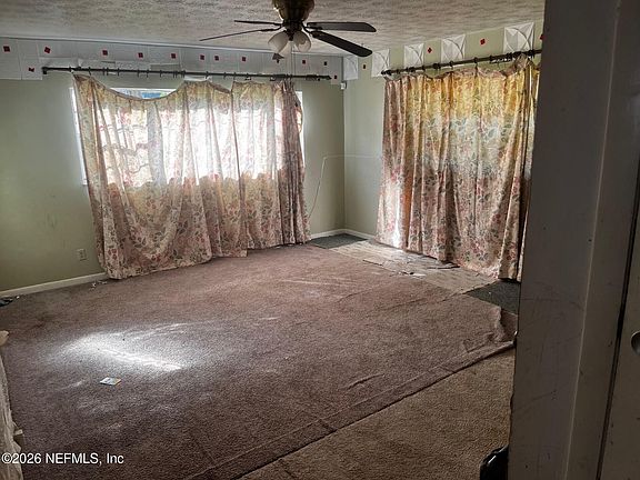 2nd image of 211 SATURN Lane N