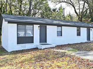 405 Old Buncombe Rd APT 25, Travelers Rest, SC 29690