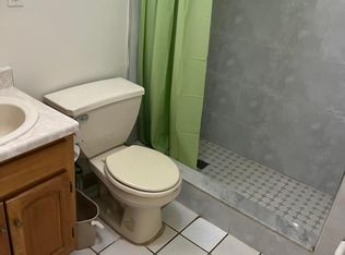 61-43 146th St #B, Flushing, NY 11367