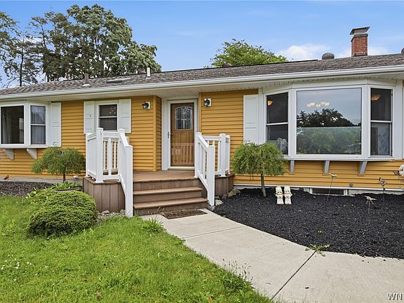 2nd image of 13 Farwell Dr
