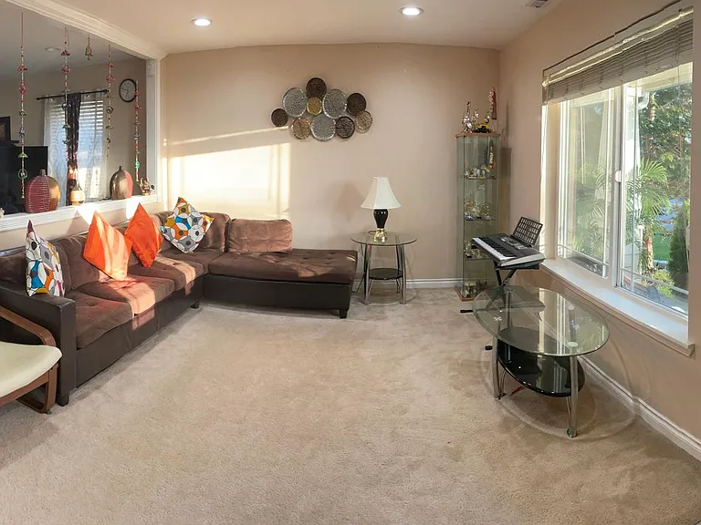 8630 230th Way NE — Photo 3