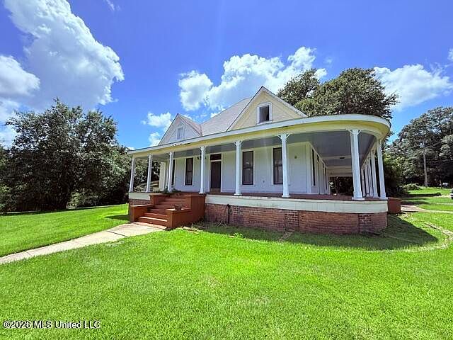 1st image of 1006 Louisiana Ave