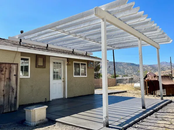 2217 Young Ave, Lake Isabella, CA 93240