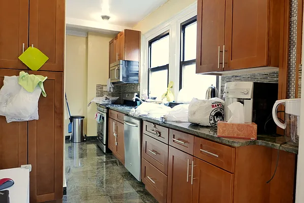 Rented by JK Dansar Corp | media 8