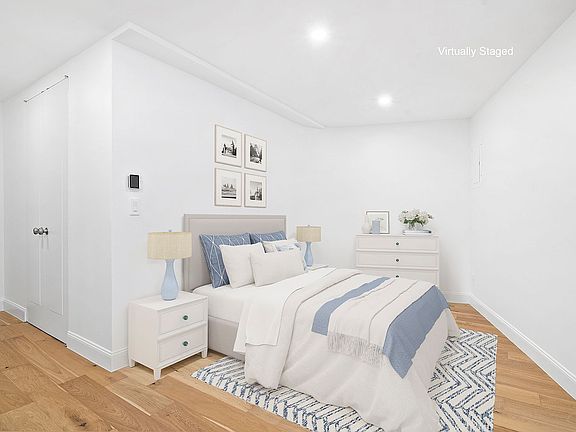 3rd image of 200 Central Park S APT 10F