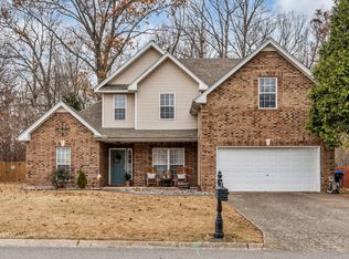 226 Foster Dr, White House, TN 37188