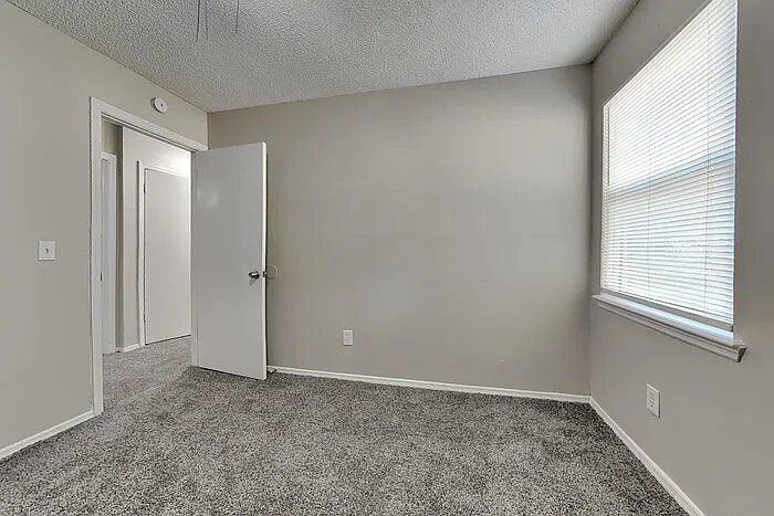 7270 Argyle Corners Dr — Photo 14