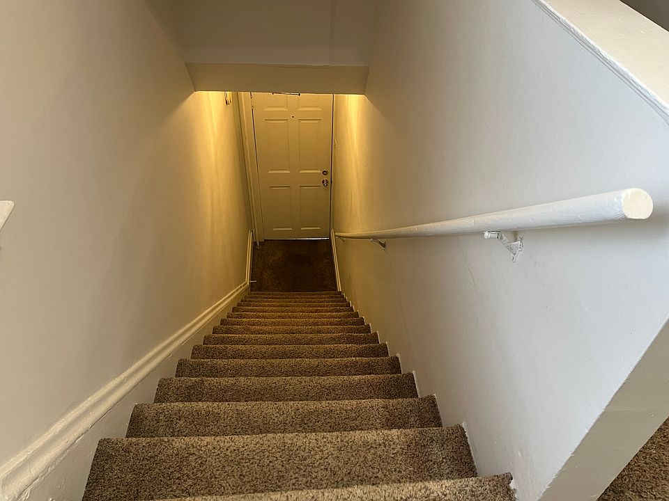 Stair leading to Unit (2nd Floor)