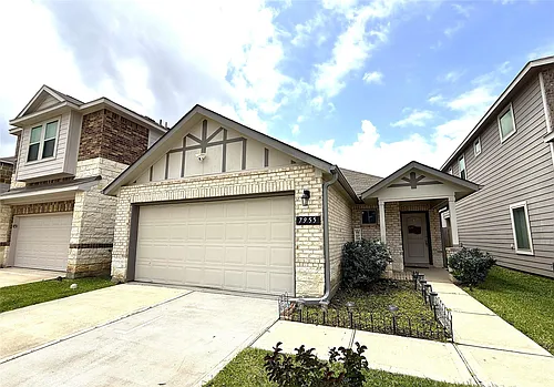 7955 Fijian Cypress Dr Photo 1
