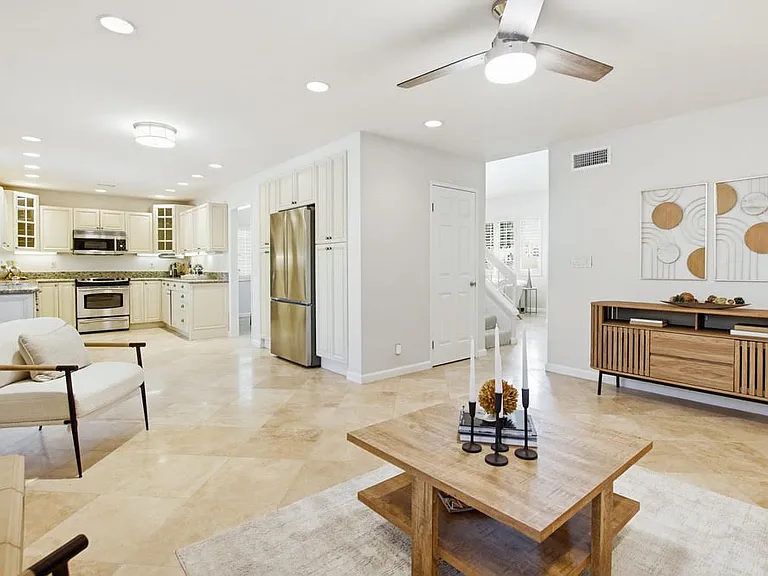 12030 Redcliff Ct — Photo 10